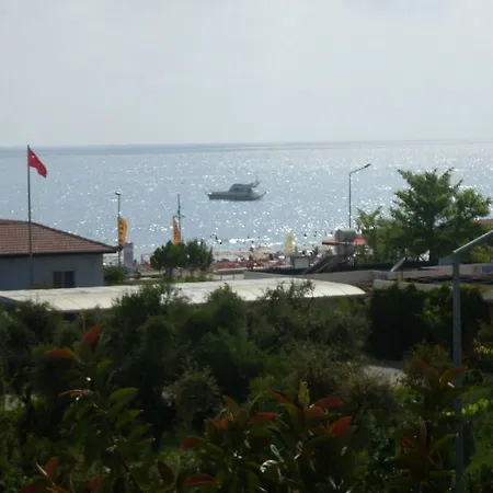 Hotel Adora